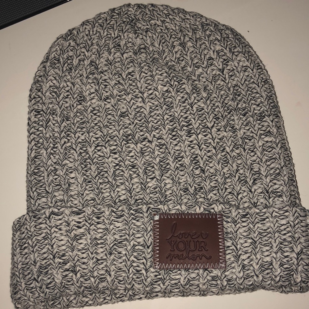 Love your melon hat never worn